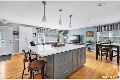109 Sterling Road, Trumbull, CT 06611 - Photo 8
