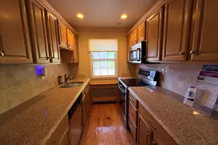 228 Park St, New Canaan, CT 06840 - Photo 8