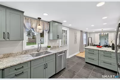 46 Lynde Street, Old Saybrook, CT 06475 - Photo 18