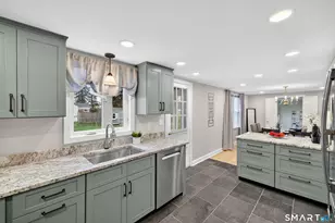 46 Lynde St, Old Saybrook, CT 06475 - Photo 18