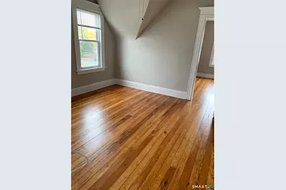 885 Grand Street, Bridgeport, CT 06604 - Photo 36