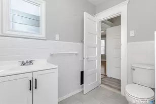 885 Grand St, Bridgeport, CT 06604 - Photo 20