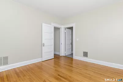885 Grand Street, Bridgeport, CT 06604 - Photo 22