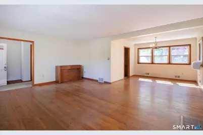571 Avon Drive, Orange, CT 06477 - Photo 6
