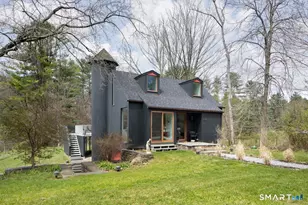 856 Barnum St, Sheffield, MA 01257 - Photo 1
