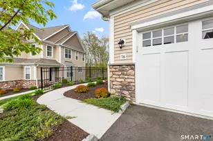 16 Hunting Ridge Ln, Bethel, CT 06801 - Photo 2