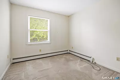 34 Fairlawn Street, Bristol, CT 06010 - Photo 18