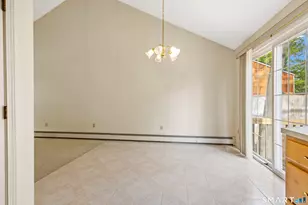 34 Fairlawn St, Bristol, CT 06010 - Photo 10