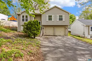 34 Fairlawn St, Bristol, CT 06010 - Photo 2