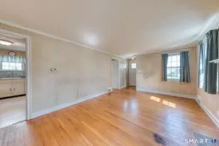 67 Bristol St, Hartford, CT 06106 - Photo 10