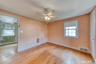 67 Bristol St, Hartford, CT 06106 - Photo 30