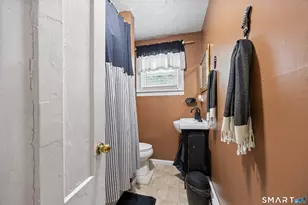 37-39 Loveland St, Middletown, CT 06457 - Photo 14