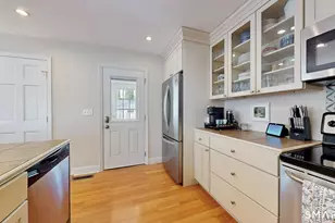 30 Bilyard St, Milford, CT 06461 - Photo 12