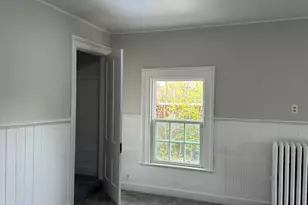 17 Broad St, Middletown, CT 06457 - Photo 2
