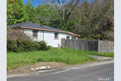 23 Dan Parker Drive, Waterbury, CT 06704 - Photo 6