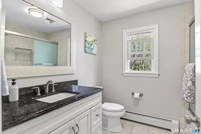 19 Crabapple Lane, Newtown, CT 06470 - Photo 22