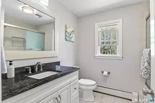 19 Crabapple Ln, Newtown, CT 06470 - Photo 22