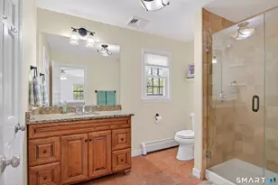 19 Crabapple Ln, Newtown, CT 06470 - Photo 18