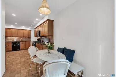 62 Edgewood Way, New Haven, CT 06515 - Photo 10