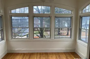 18 Maplewood Ave, West Hartford, CT 06119 - Photo 16