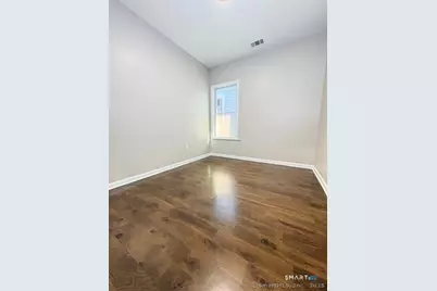 126 Burroughs Street #130, Bridgeport, CT 06608 - Photo 4