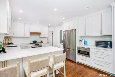 27 Point O Woods Road South, Darien, CT 06820 - Photo 8