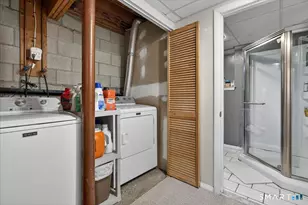 902 State St, New Haven, CT 06511 - Photo 26