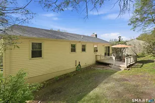 102 Metacomet Rd, Plainville, CT 06062 - Photo 30