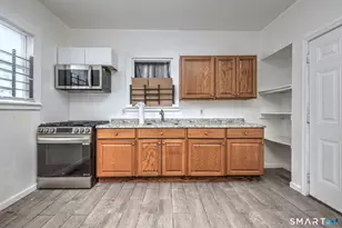 483 Ferry St, New Haven, CT 06513 - Photo 16