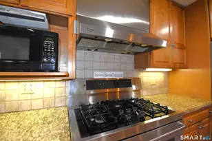 378 Lathrop Rd, Plainfield, CT 06374 - Photo 6