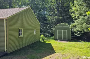 63 Moravia Rd, Avon, CT 06001 - Photo 10