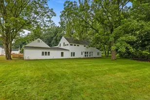 529 Danbury Rd, Wilton, CT 06897 - Photo 20