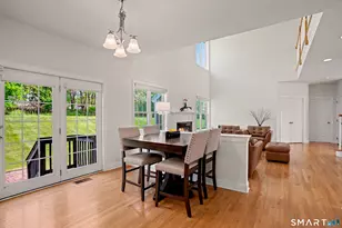 4 Poppy Ln, Wallingford, CT 06492 - Photo 8