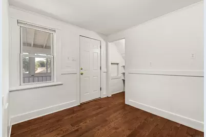 314 Suburban Avenue #3rd Floor, Fairfield, CT 06825 - Photo 10