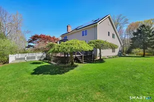 121 Bartholomew Rd, Middletown, CT 06457 - Photo 6