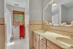 121 Bartholomew Rd, Middletown, CT 06457 - Photo 26