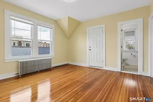 39 Grand St, Middletown, CT 06457 - Photo 6