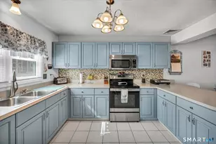 1655 North Colony Rd, Meriden, CT 06450 - Photo 8