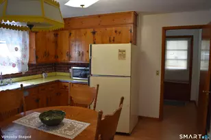 403 Clark St, Bridgeport, CT 06606 - Photo 8