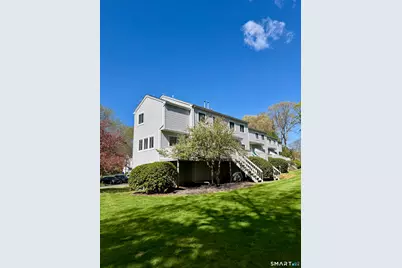 69 Northwest Drive #60, Plainville, CT 06062 - Photo 2