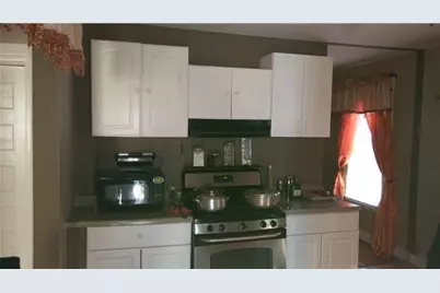 [Address not provided], Bridgeport, CT 06608 - Photo 12