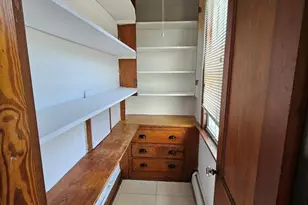 75 Vernon St, Waterbury, CT 06708 - Photo 8