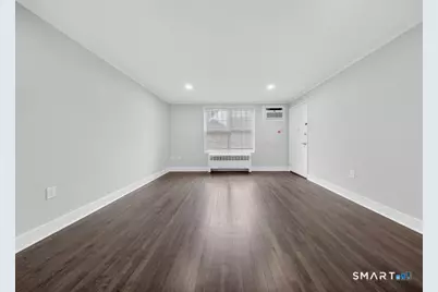 49 Mencel Circle #B, Bridgeport, CT 06610 - Photo 8