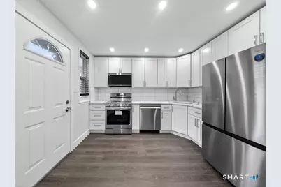 49 Mencel Circle #B, Bridgeport, CT 06610 - Photo 14