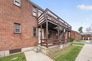 49 Mencel Cir, Bridgeport, CT 06610 - Photo 24