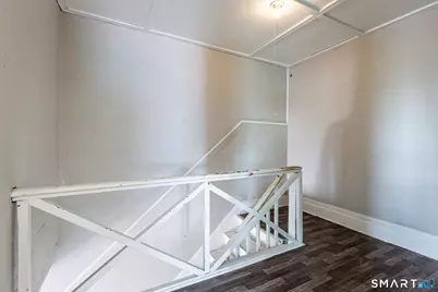 71 Blackhall Street, New London, CT 06320 - Photo 18