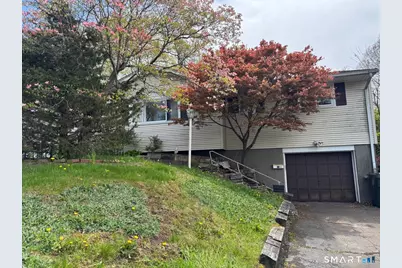 81 Arnold Drive, East Hartford, CT 06108 - Photo 2