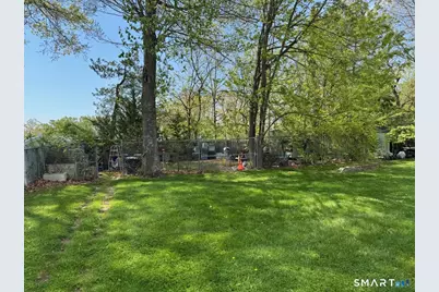 81 Arnold Drive, East Hartford, CT 06108 - Photo 6