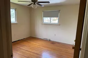 81 Arnold Dr, East Hartford, CT 06108 - Photo 12