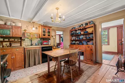 921 Thompsonville Road, Suffield, CT 06078 - Photo 6
